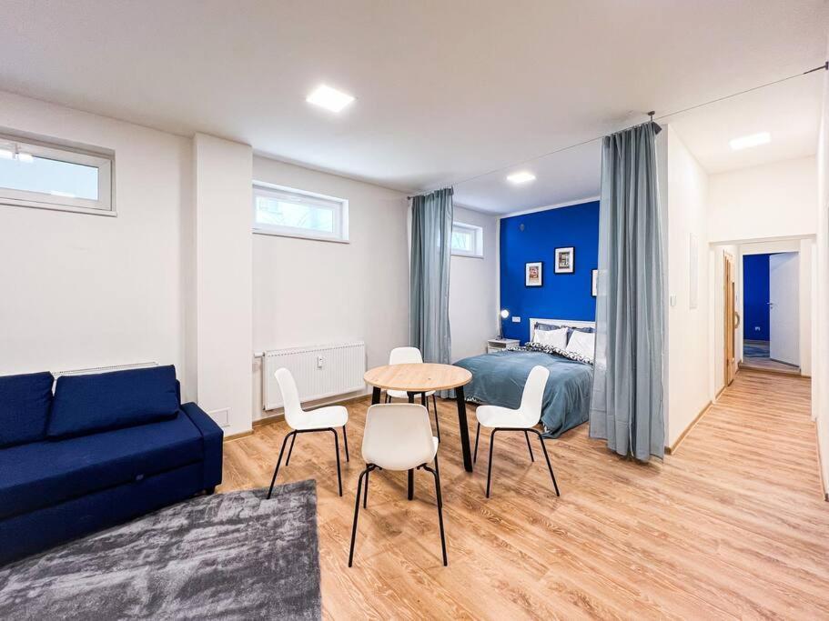 Sauna Apartment - Бърно Екстериор снимка