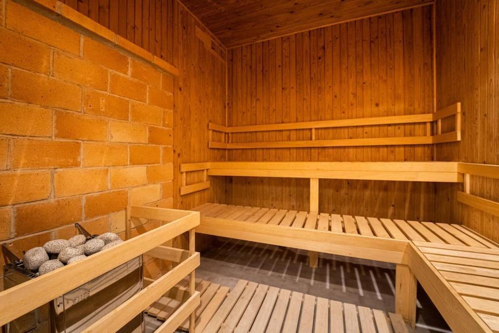 Sauna Apartment - Бърно Екстериор снимка